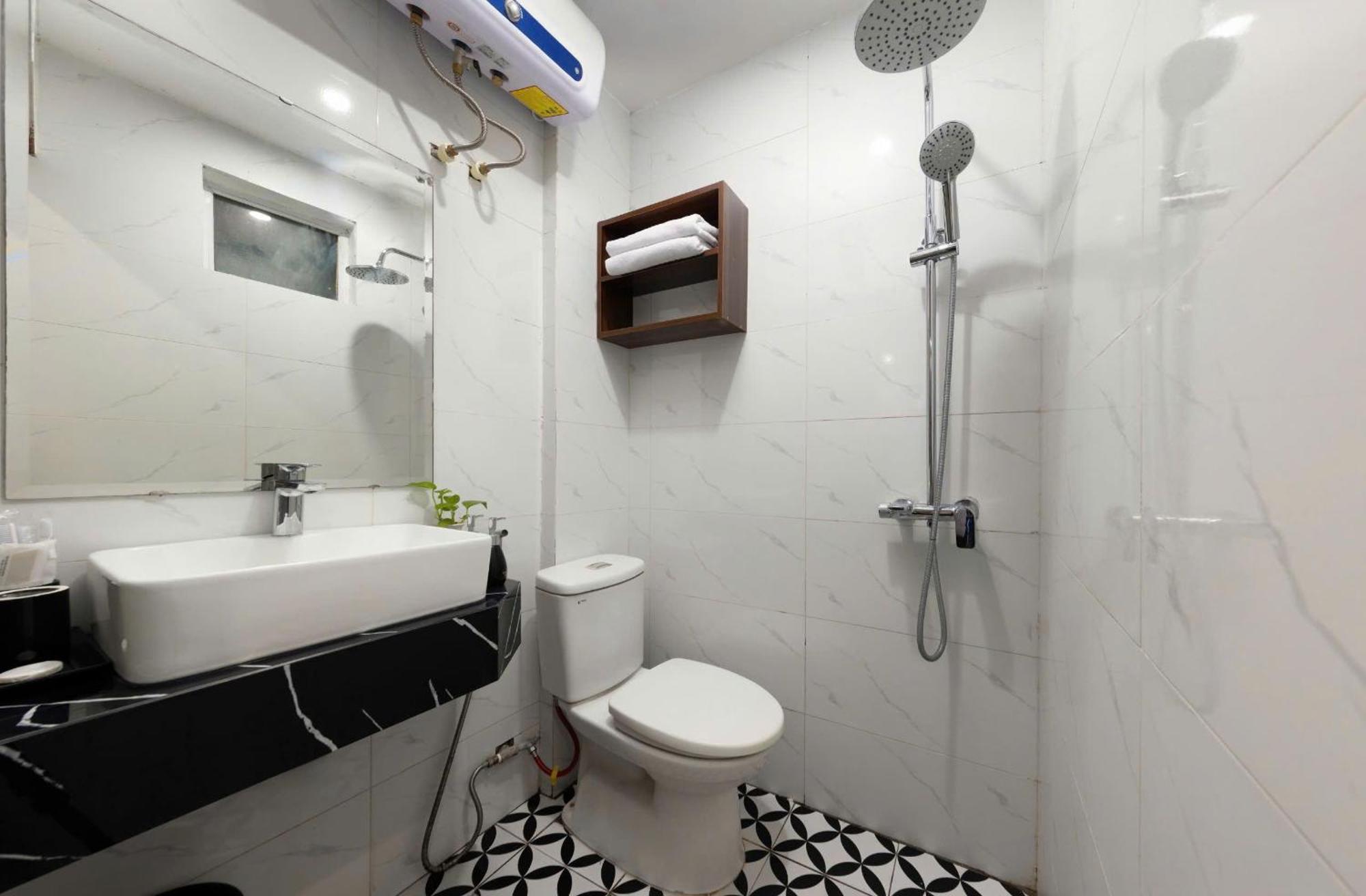 The Ambery Hanoi Boutique Hotel & Travel Exterior photo