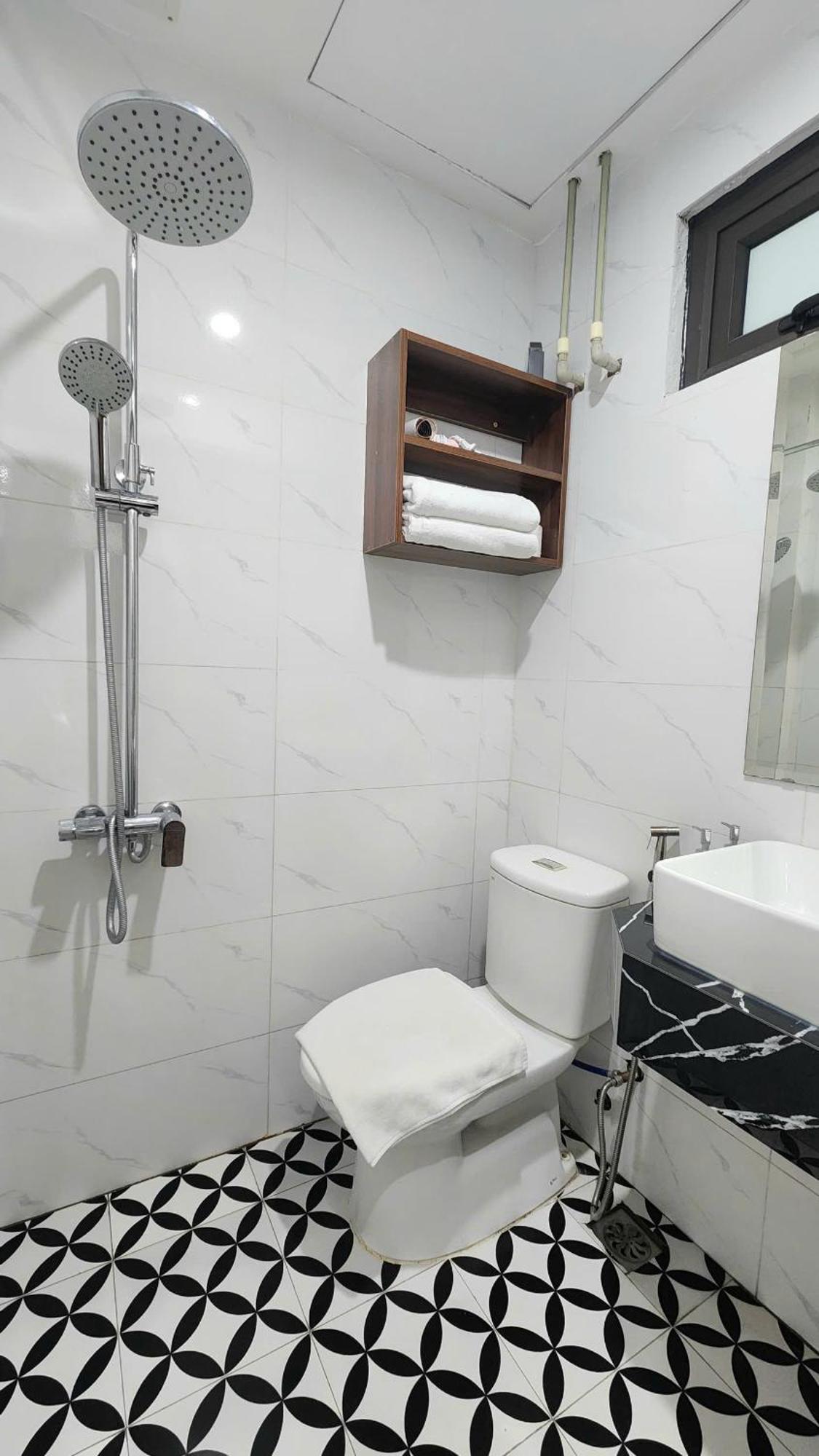 The Ambery Hanoi Boutique Hotel & Travel Exterior photo
